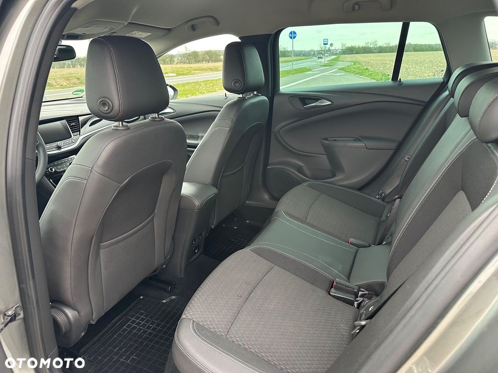 Opel Astra 1.4 Turbo Innovation - 8