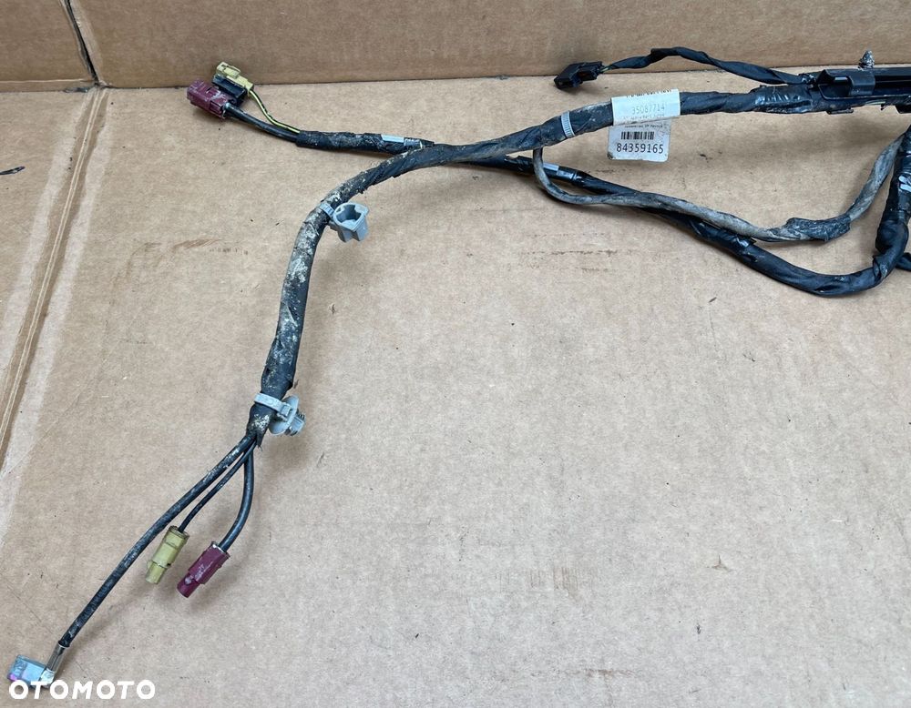 P8 GMC YUKON XL DENALI IV 2015 -  6.2 WIĄZKA INSTALACJA DACHU 84359165 - 2