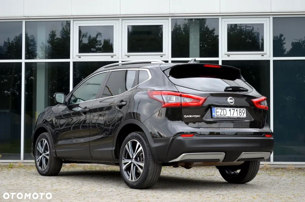 Nissan Qashqai 1.6 DIG-T N-Connecta - 21