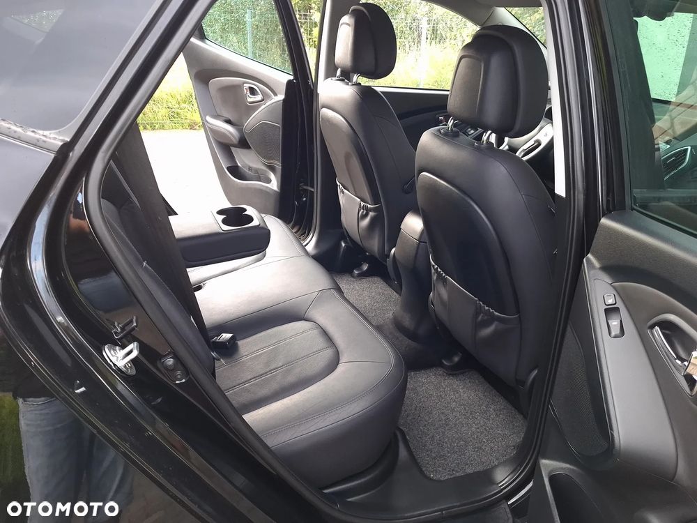 Hyundai ix35 2.0 CRDi 4WD Automatik Premium - 13