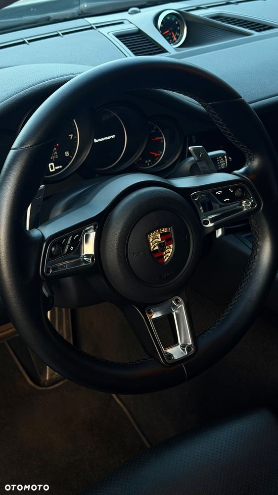 Porsche Panamera PDK - 7