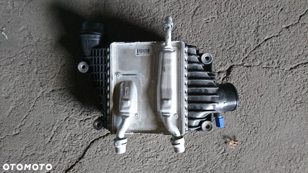 Chłodnica intercooler JAGUAR XE 15- diesel - 2