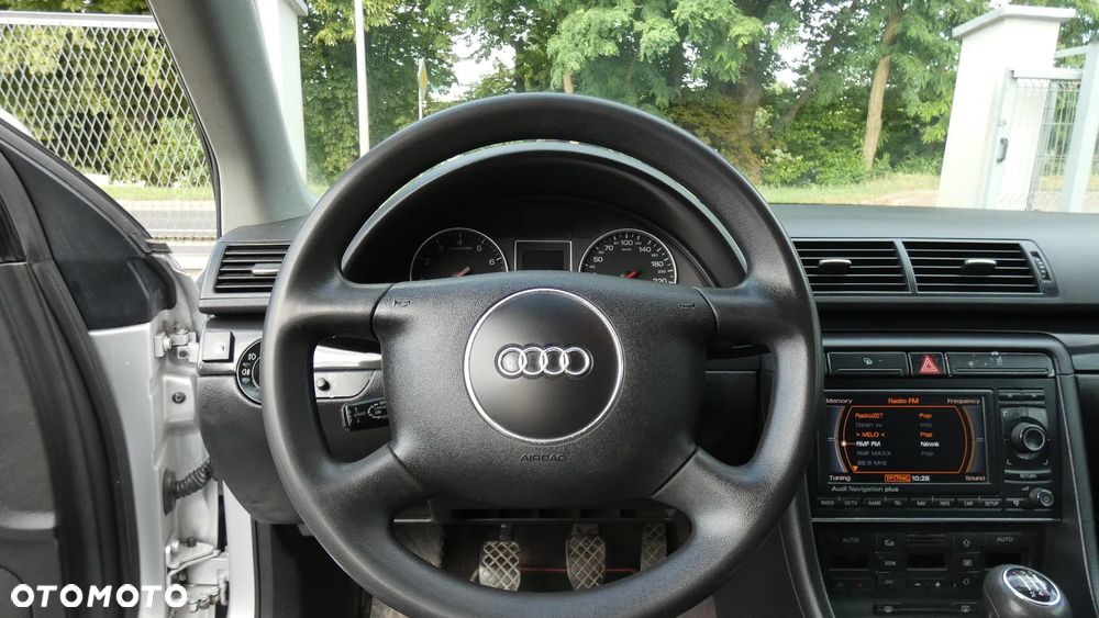 Audi A4 Limousine 2 - 20