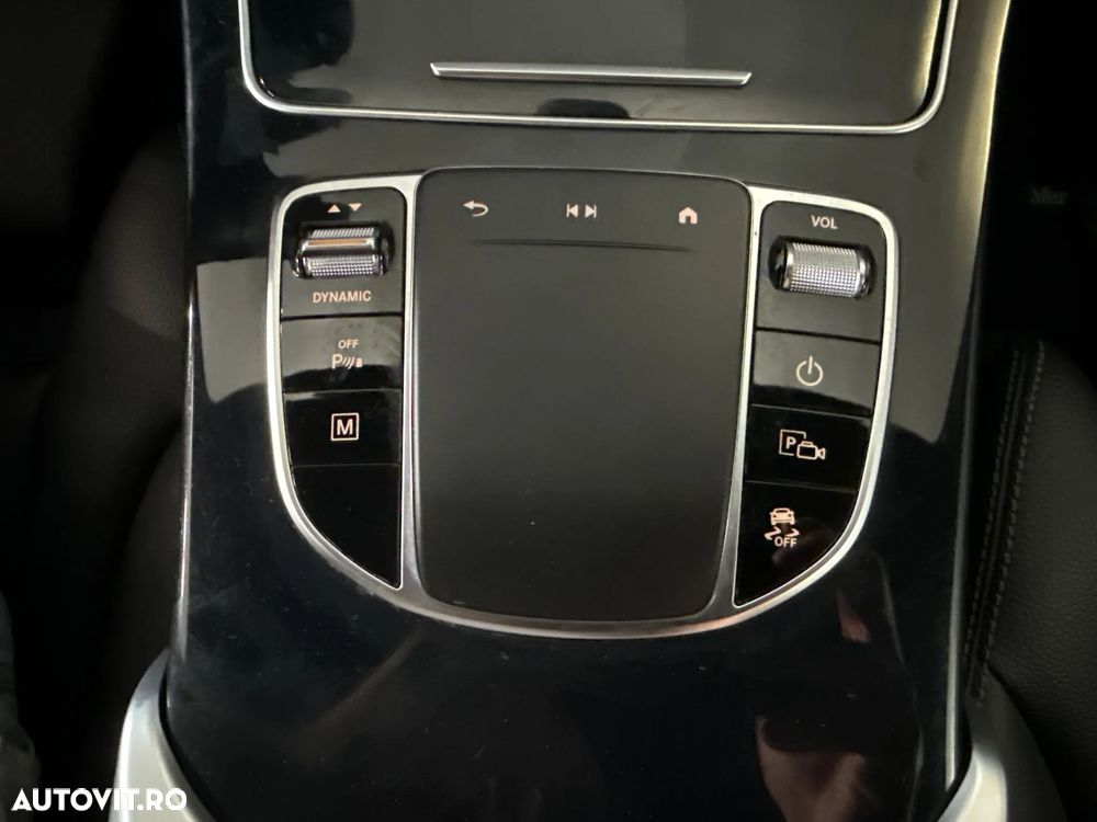 Mercedes-Benz GLC 300 e 4Matic 9G-TRONIC - 18