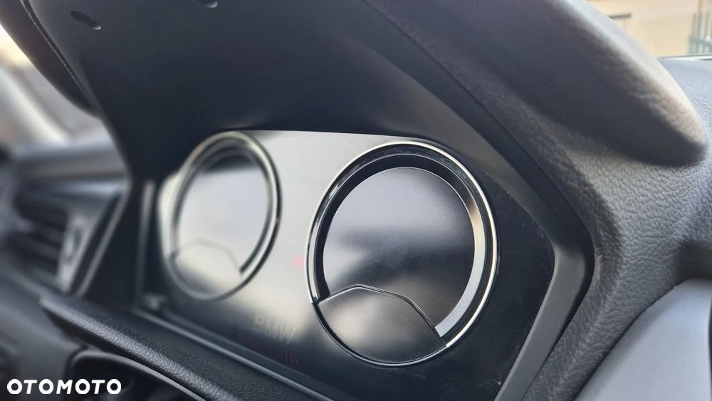 BMW Seria 2 218d GT Advantage - 27