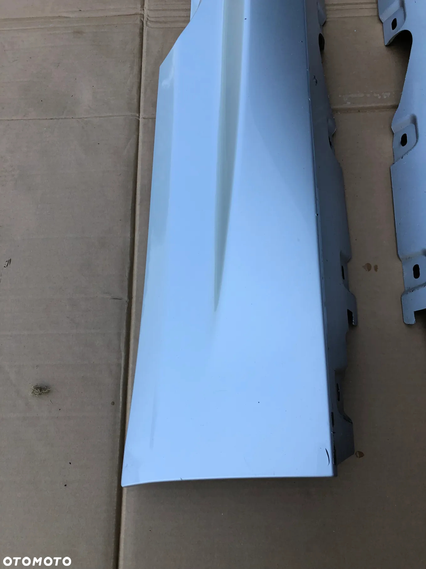 LISTWY LISTWA PROGOWA MPAKIET BMW F12 F13 Titansilber Metallic 354 - 2
