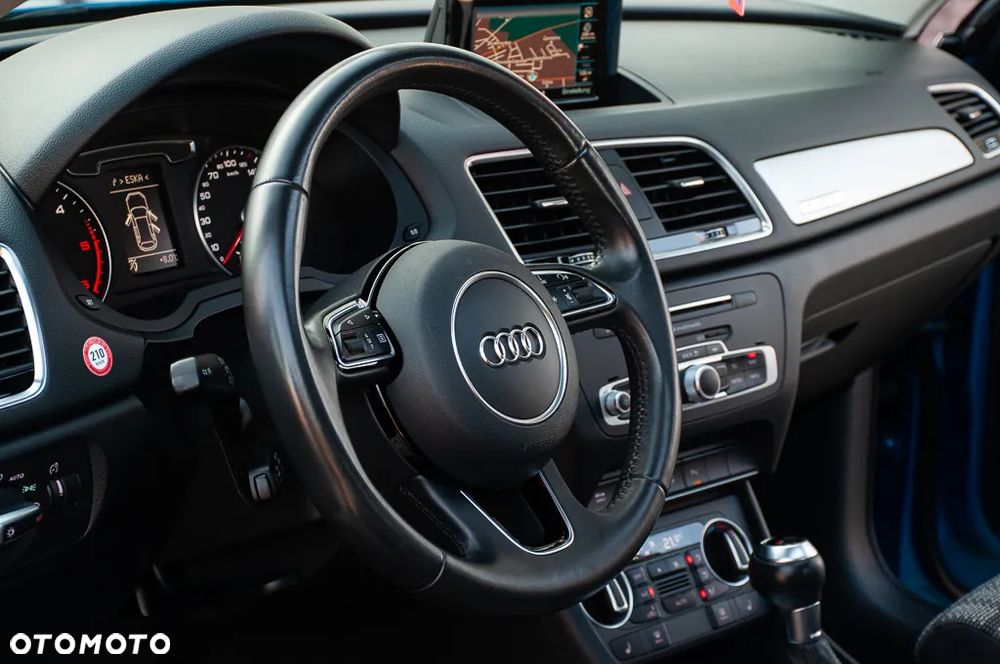 Audi Q3 2.0 TDI Quattro Design S tronic - 23