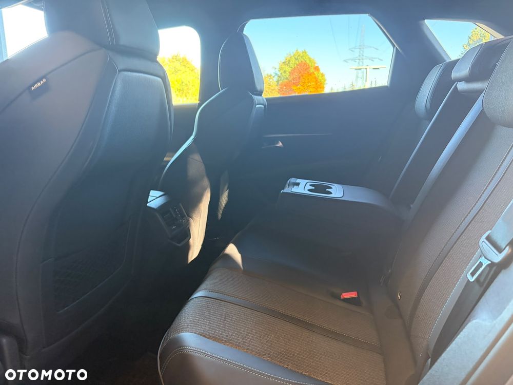 Peugeot 3008 1.5 BlueHDi Allure S&S EAT8 - 21