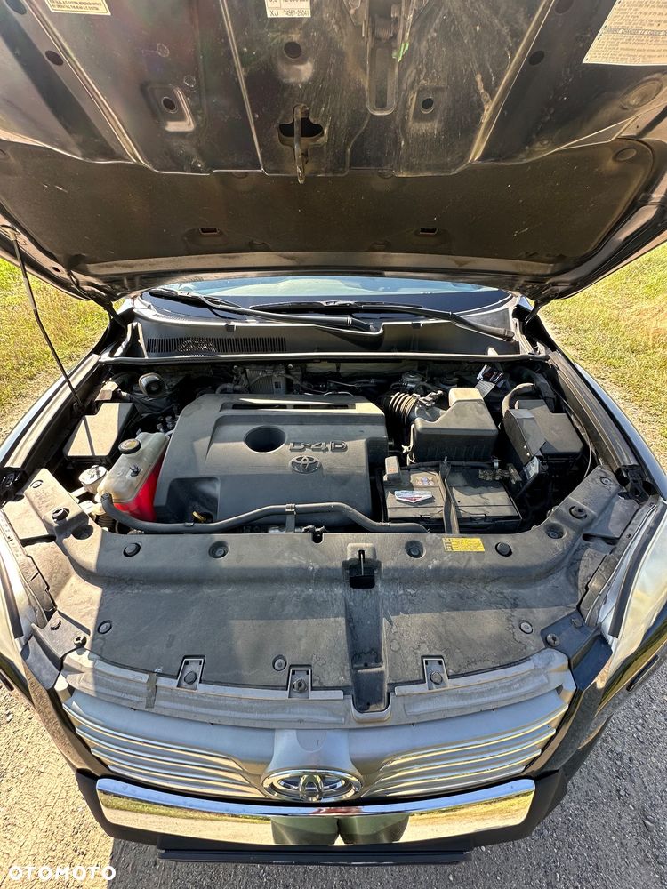 Toyota RAV4 - 27