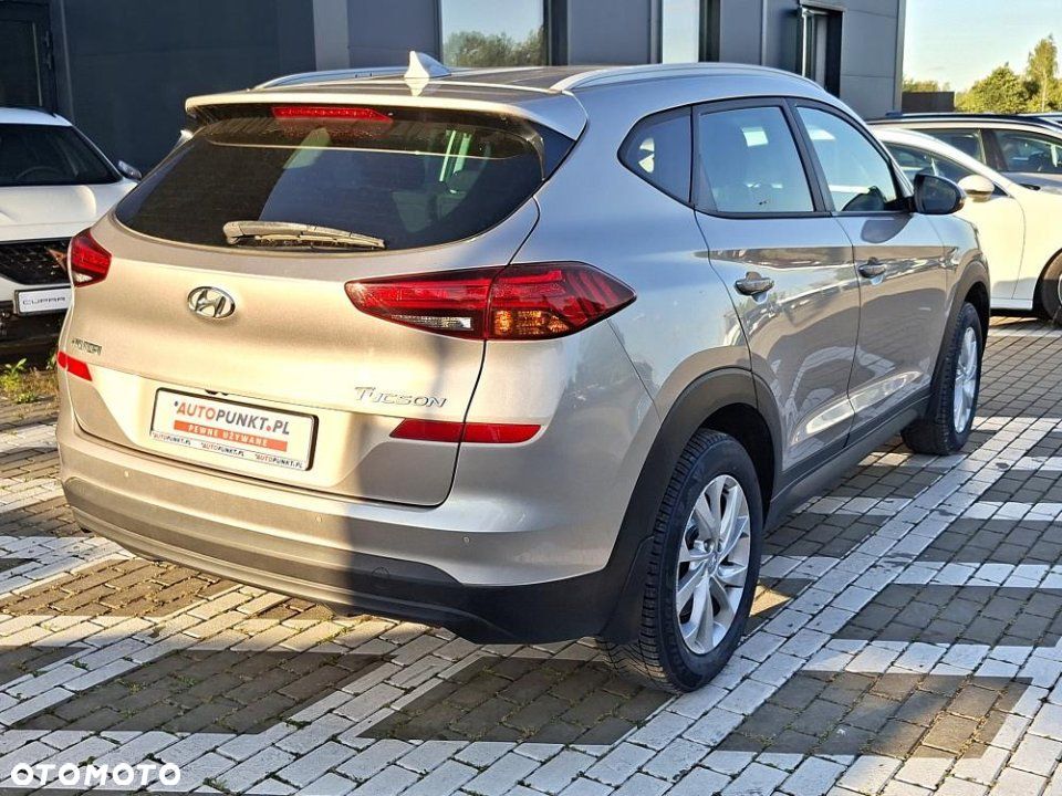 Hyundai Tucson - 4