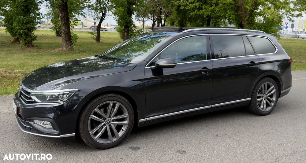 VOLKSWAGEN Passat 2023 — imagine 16