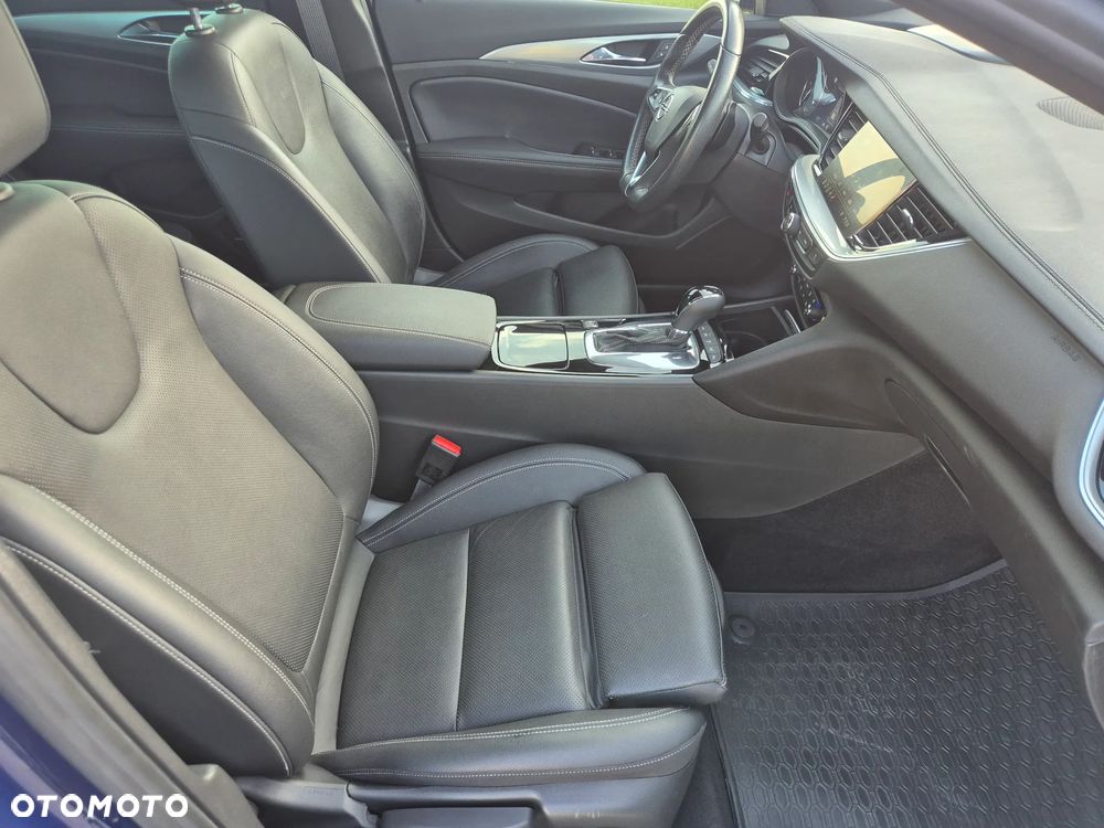 Opel Insignia 2.0 CDTI Ultimate S&S - 17