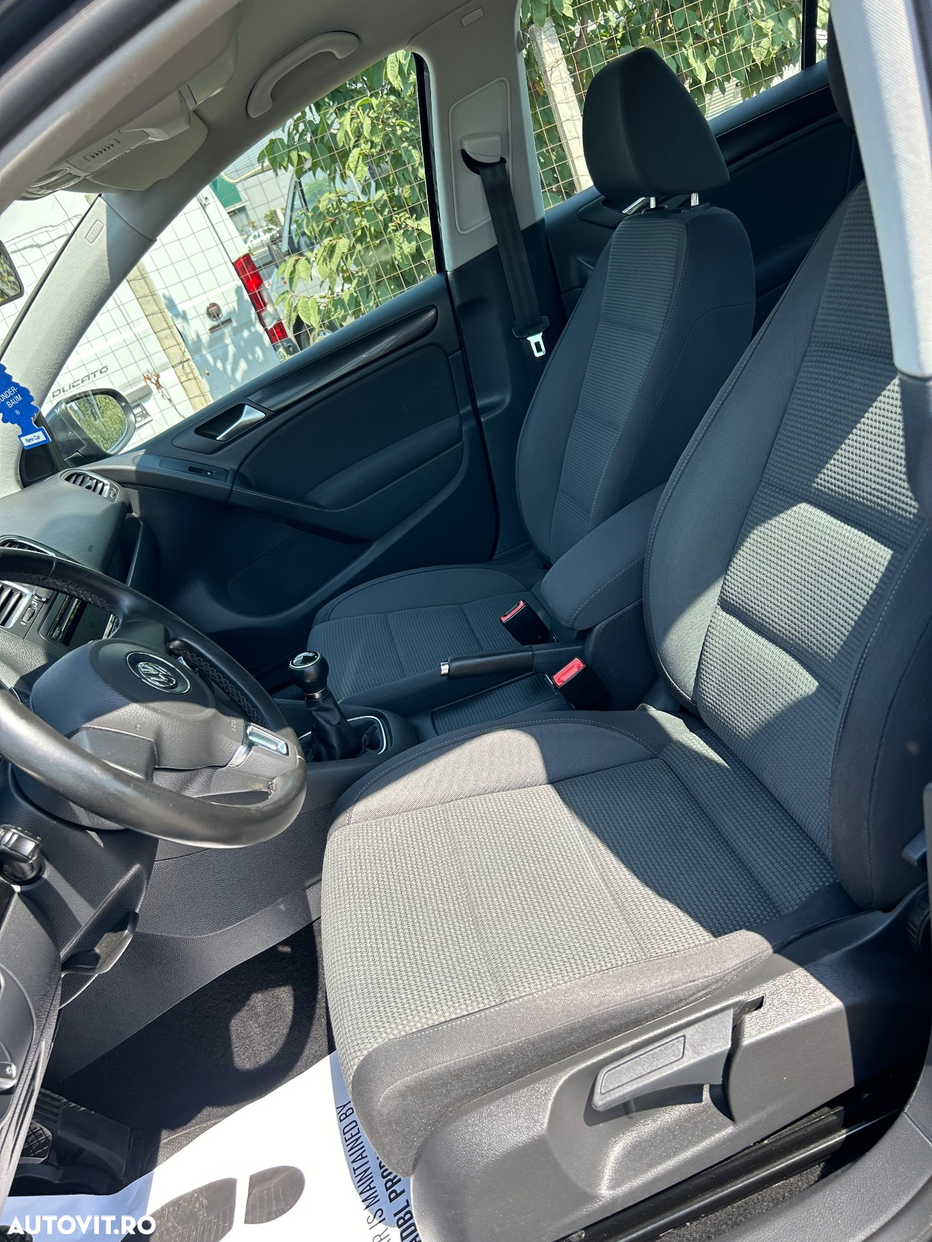 Volkswagen Golf 1.2 TSI BlueMotion Technology Team - 10