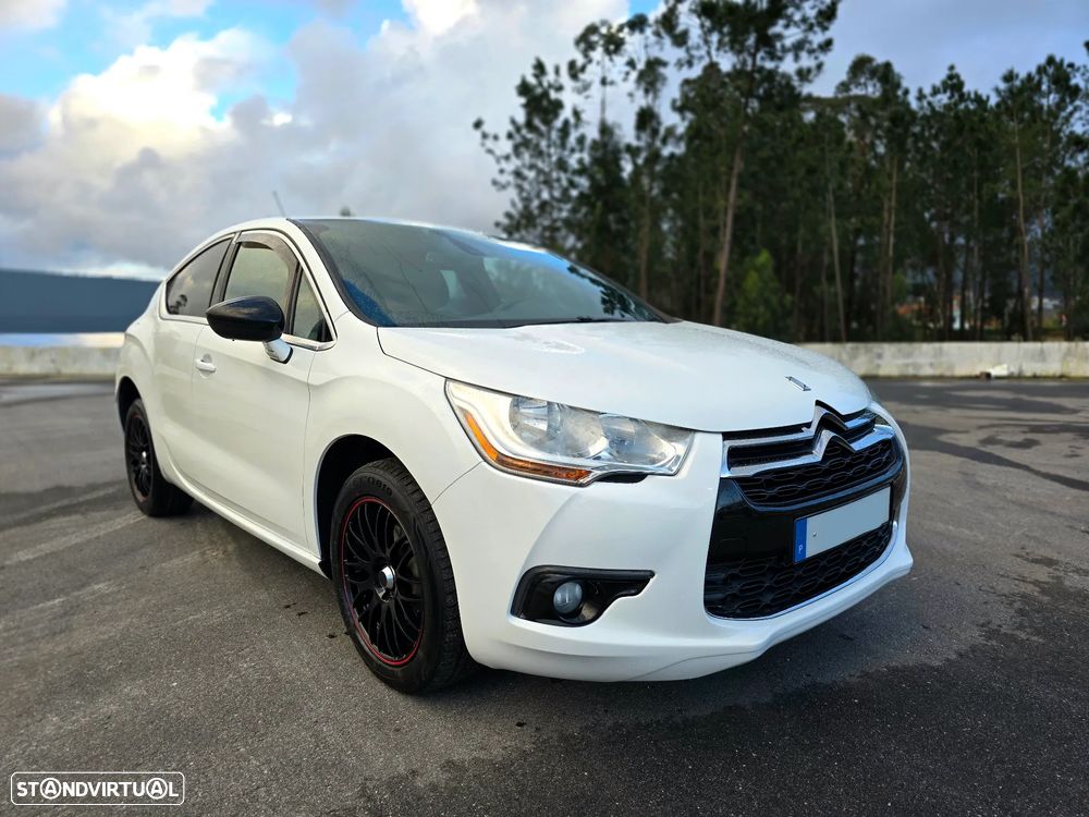 Citroën C4 1.6 e-HDi Exclusive CMP6 - 3