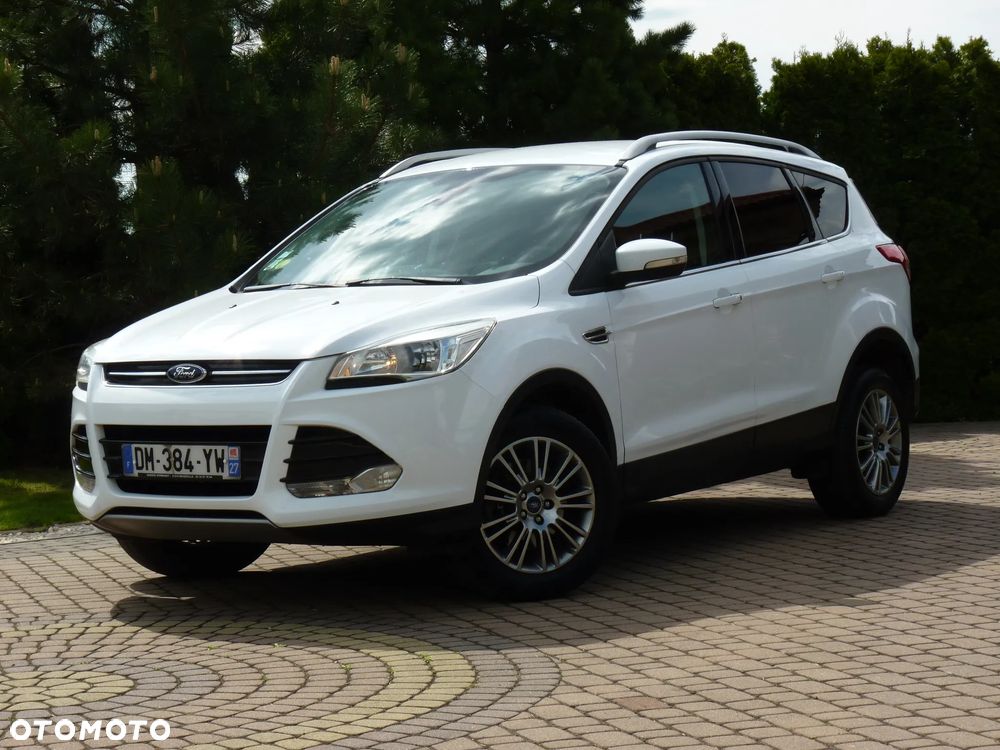 Ford Kuga 2.0 TDCi 2x4 Titanium