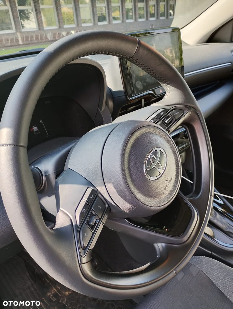 Toyota Yaris - 6