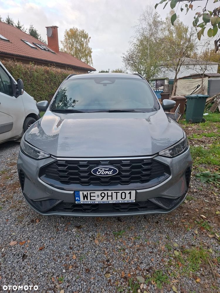 Ford Kuga - 9