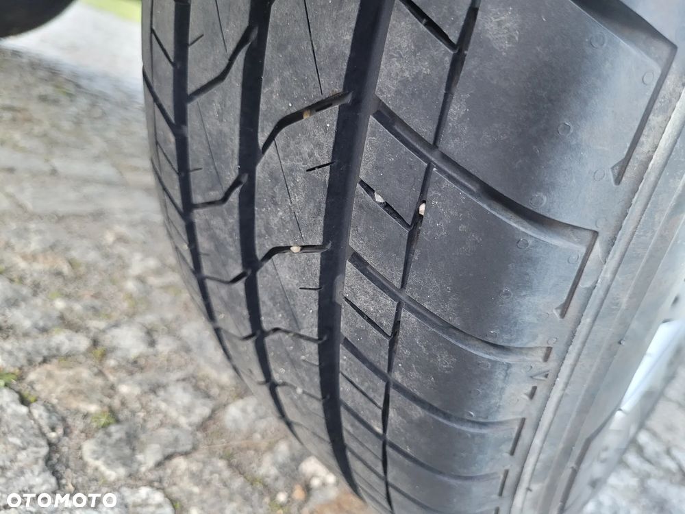 Volkswagen Transporter T6.1 - 25