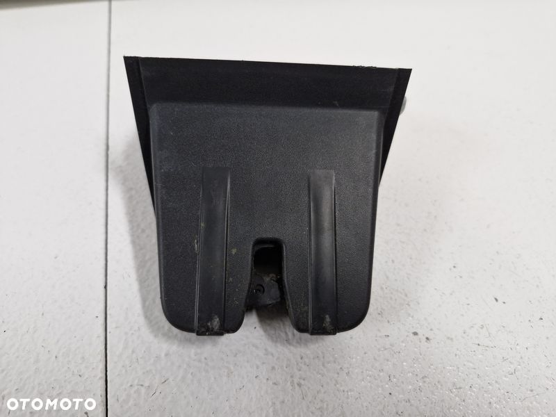 volkswagen passat b8 kombi zamek klapy bagażnika tył 3g0827505c - 4