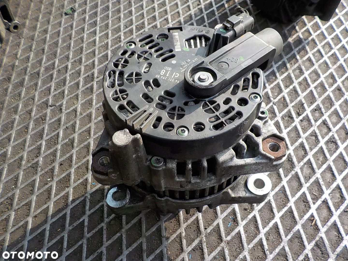 CITROEN C5 PEUGEOT 407 2.7 V6 HDI ALTERNATOR 0121715001 9657129680 - 3