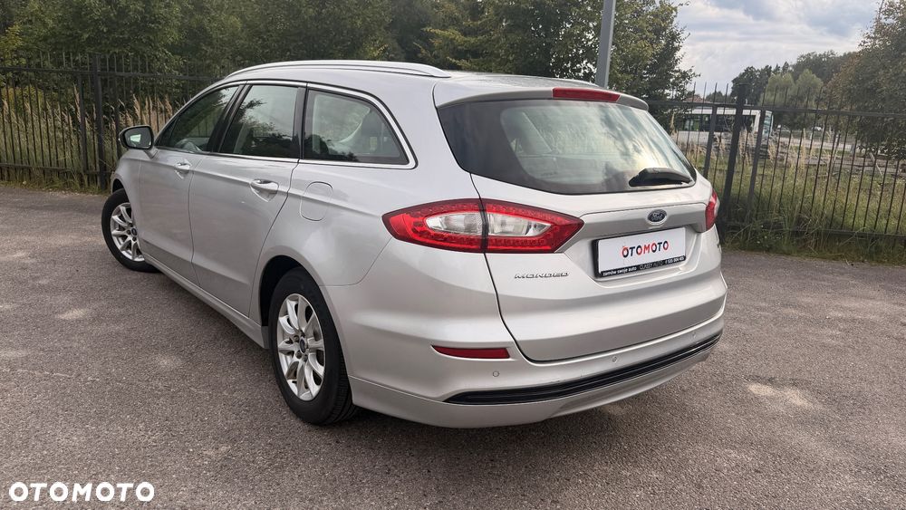 Ford Mondeo 1.5 TDCi Start-Stopp Titanium - 4
