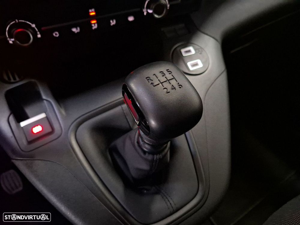 Peugeot Partner - 17