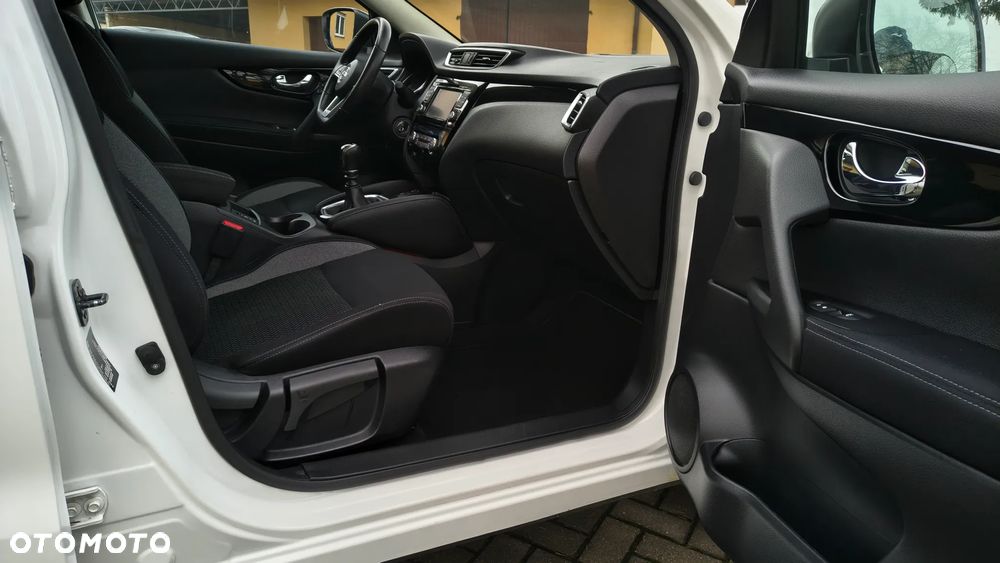 Nissan Qashqai 1.6 DIG-T 360 - 15