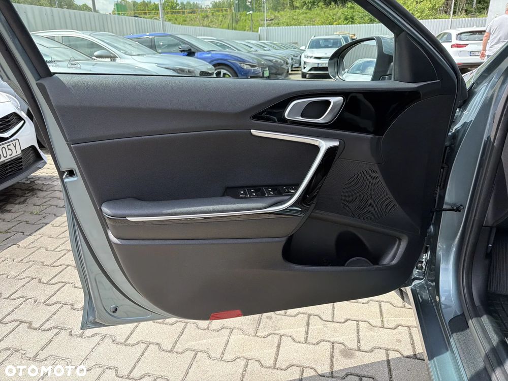 Kia Ceed 1.5 T-GDI Tribute - 11