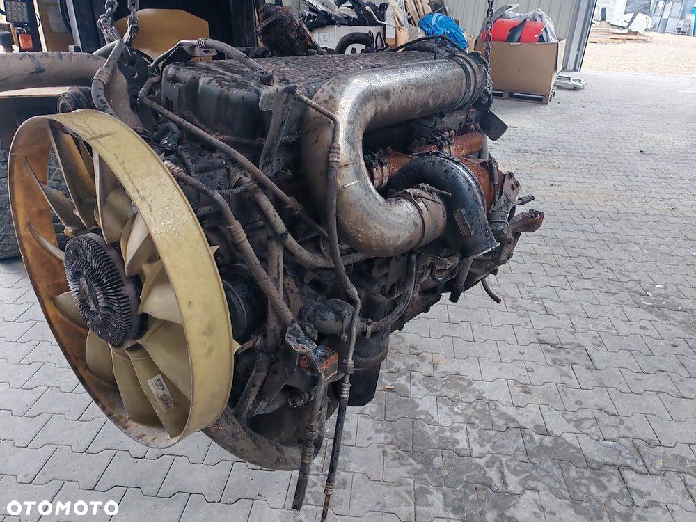 SILNIK KOMPLETNY IVECO CURSOR 13 315KW 430KM EURO 2 - 8
