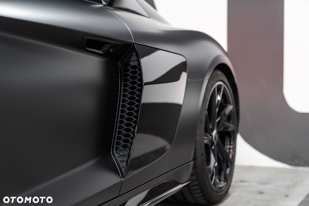 Audi R8 Coupé V10 Quattro - 15