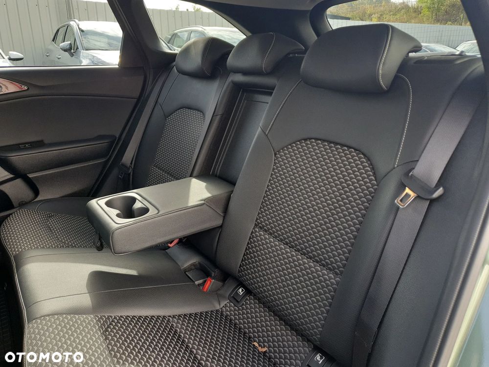 Kia Ceed 1.5 T-GDI Tribute - 17