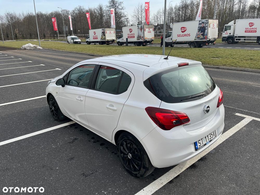 Opel Corsa 1.2 Essentia - 4