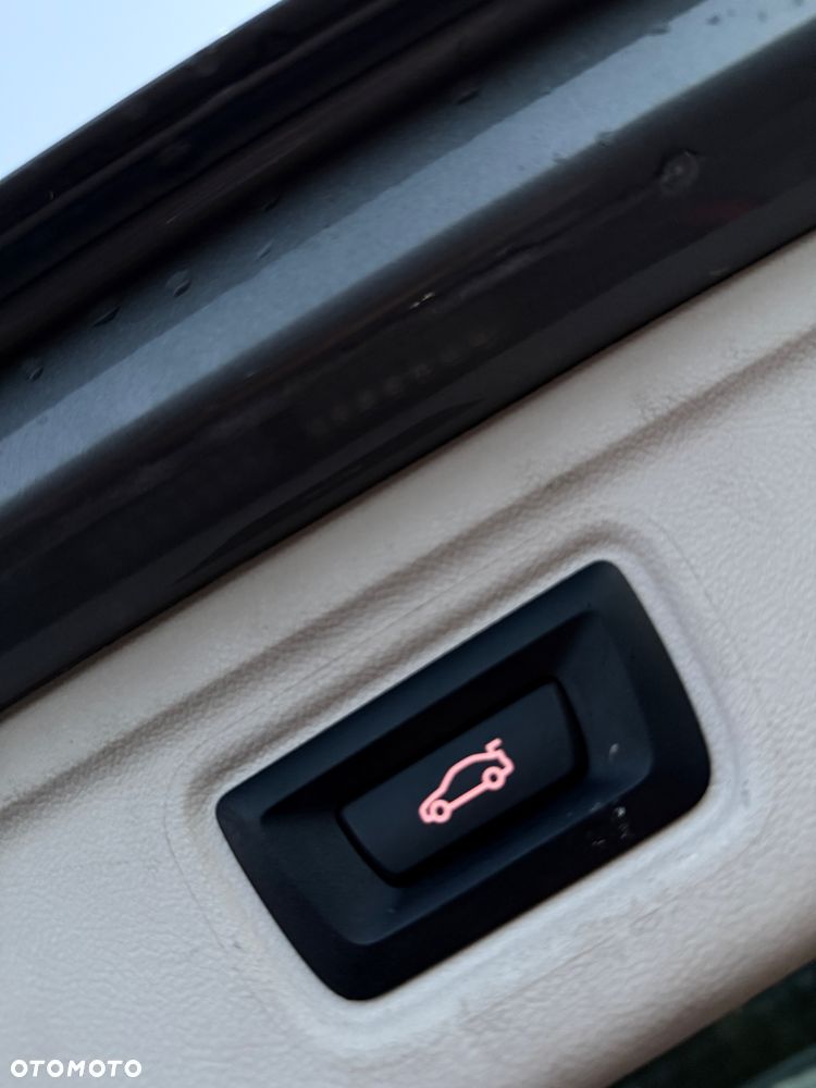 BMW Seria 3 318d Business Edition - 27