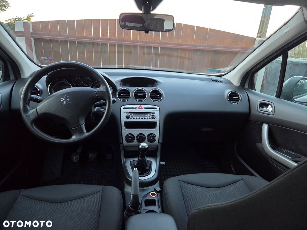Peugeot 308 - 24
