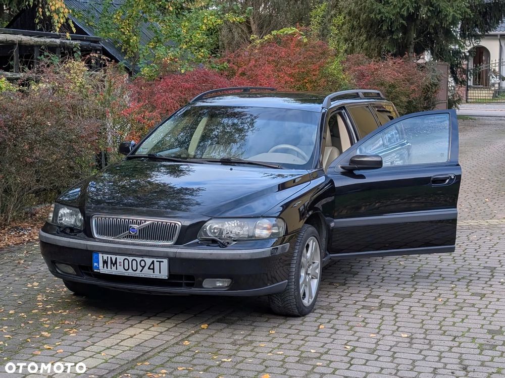 Volvo V70 2004 photo 2