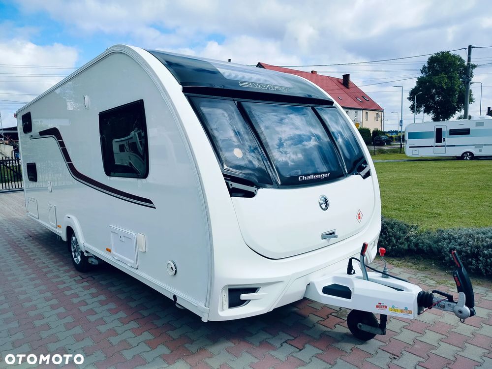 SWIFT Challenger 590 - 21