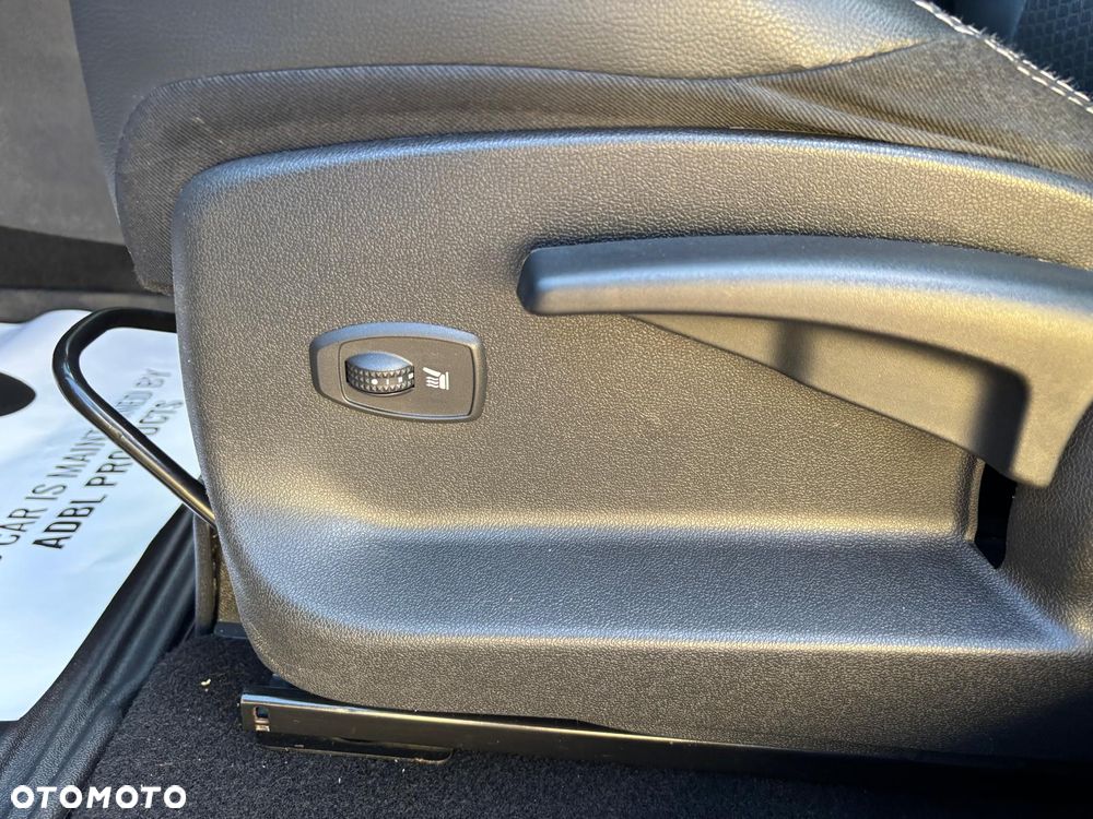 Renault Scenic Energy dCi 110 S&S Bose Edition - 32