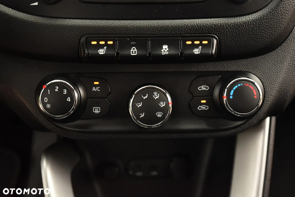 Kia Ceed Cee'd 1.4 L - 22