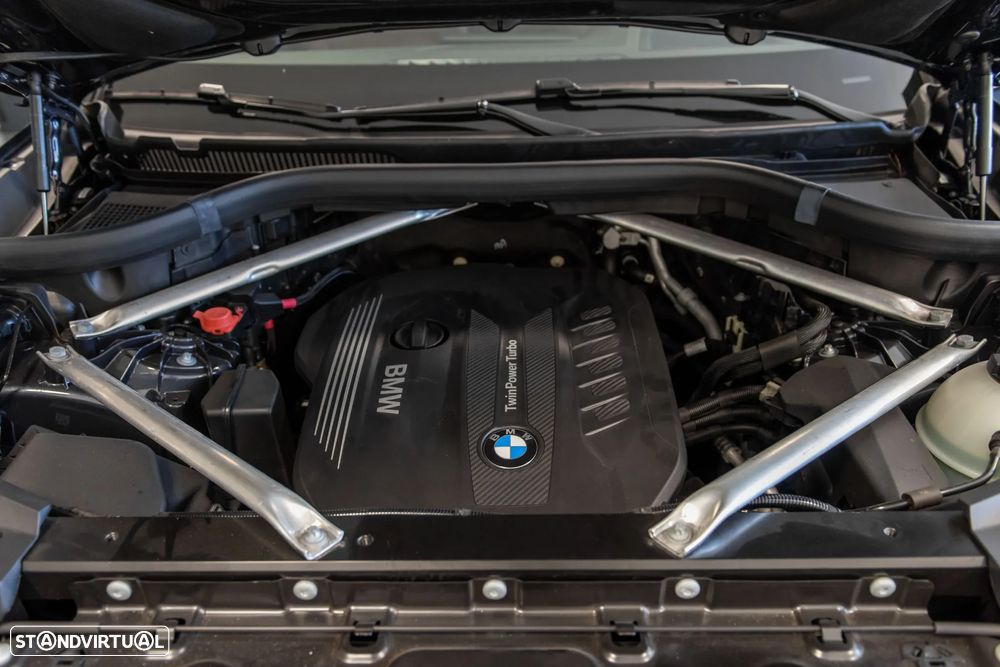 BMW X5 30 d xDrive Pack M - 32