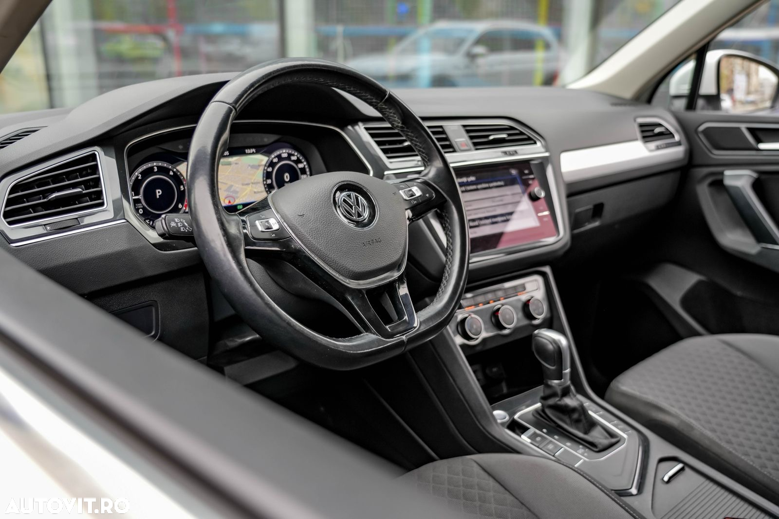 Volkswagen Tiguan 2.0 TDI DPF DSG Comfortline - 13