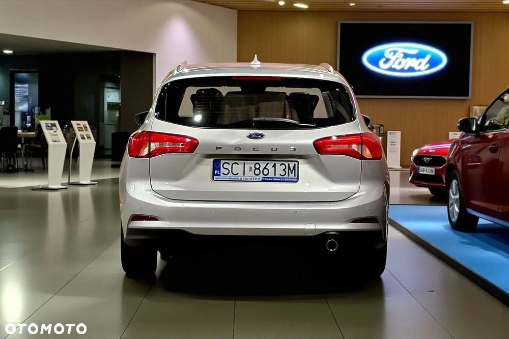 Ford Focus 1.5 EcoBlue Start-Stopp-System TITANIUM STYLE - 4
