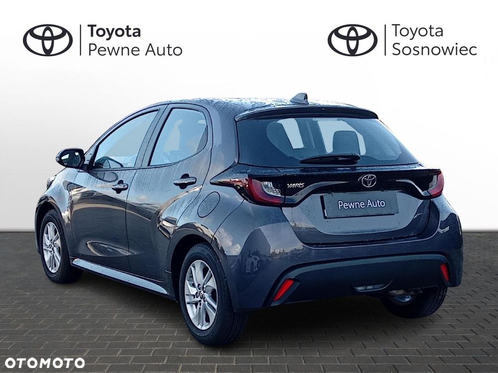 Toyota Yaris - 5