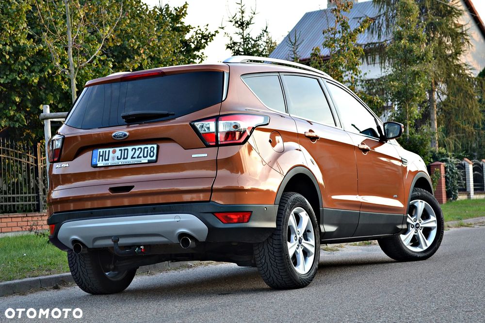 Ford Kuga 1.5 EcoBoost 4x4 Titanium - 14