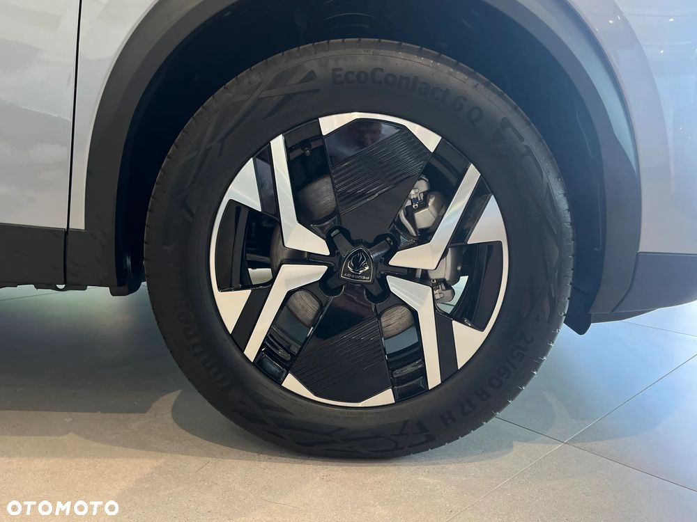 Peugeot 2008 PureTech mHEV Allure e-DCS6 - 17