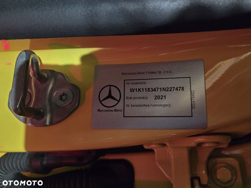 Mercedes-Benz CLA 250 4-Matic AMG Line 7G-DCT - 24