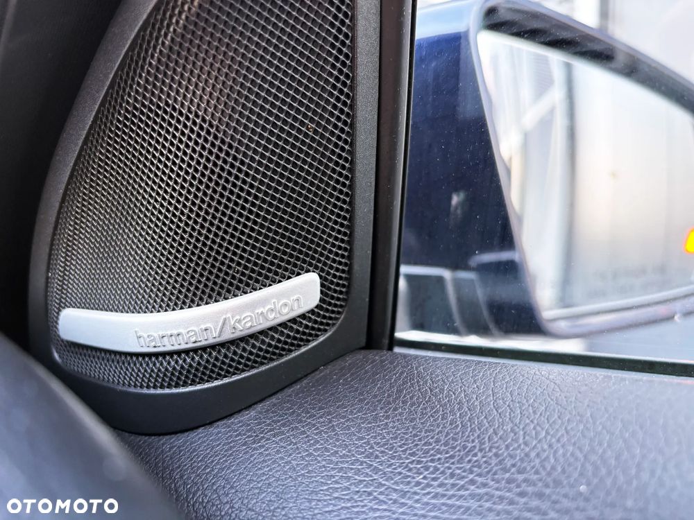 Mercedes-Benz GLA 250 4-Matic Style - 26