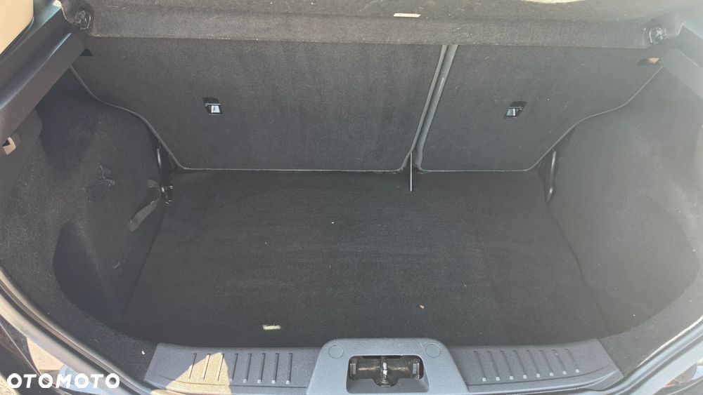 Ford Fiesta 1.0 Start-Stop SYNC Edition - 18