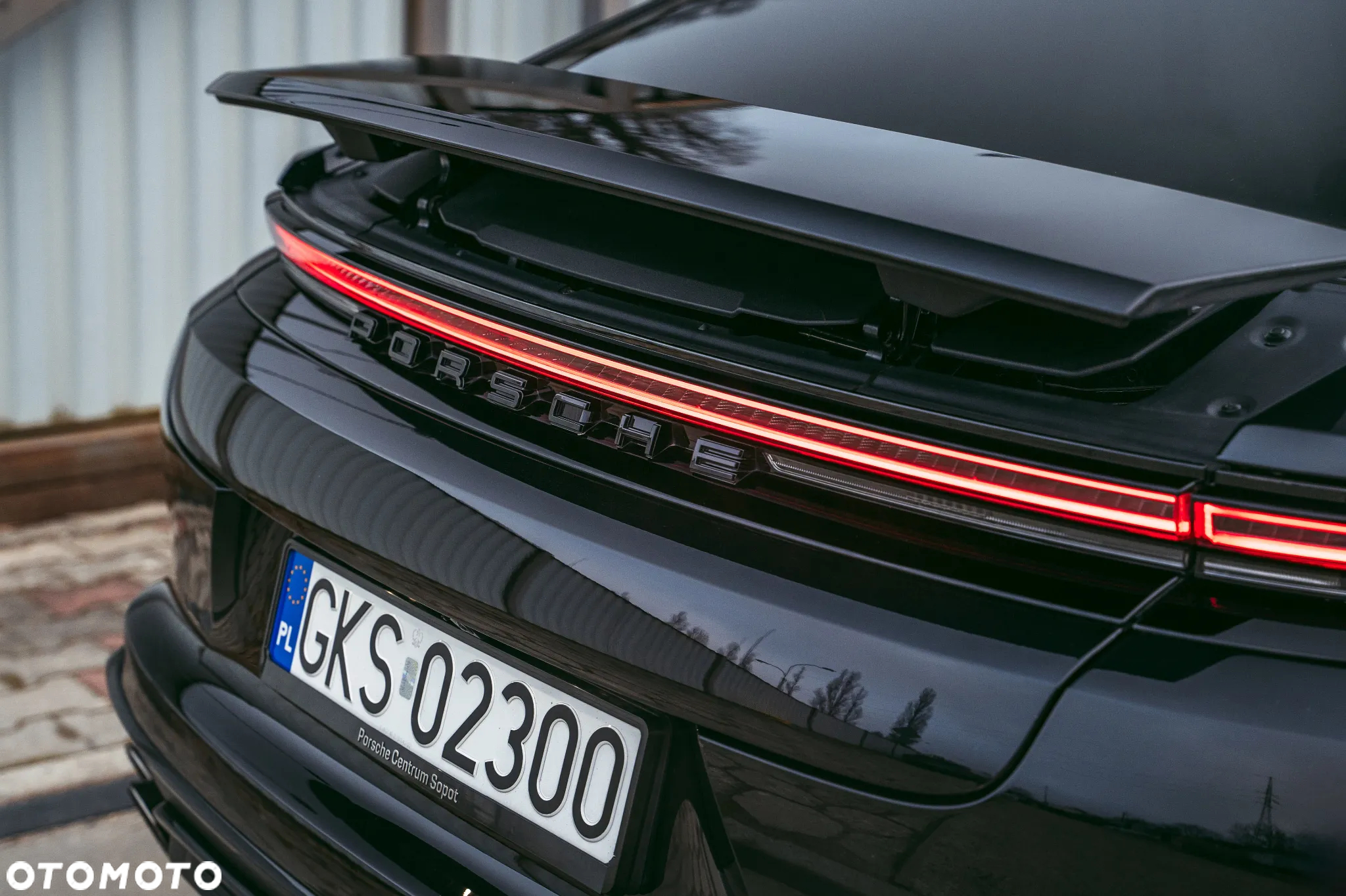 Porsche Panamera ver-4-e--hybrid-phev - 16
