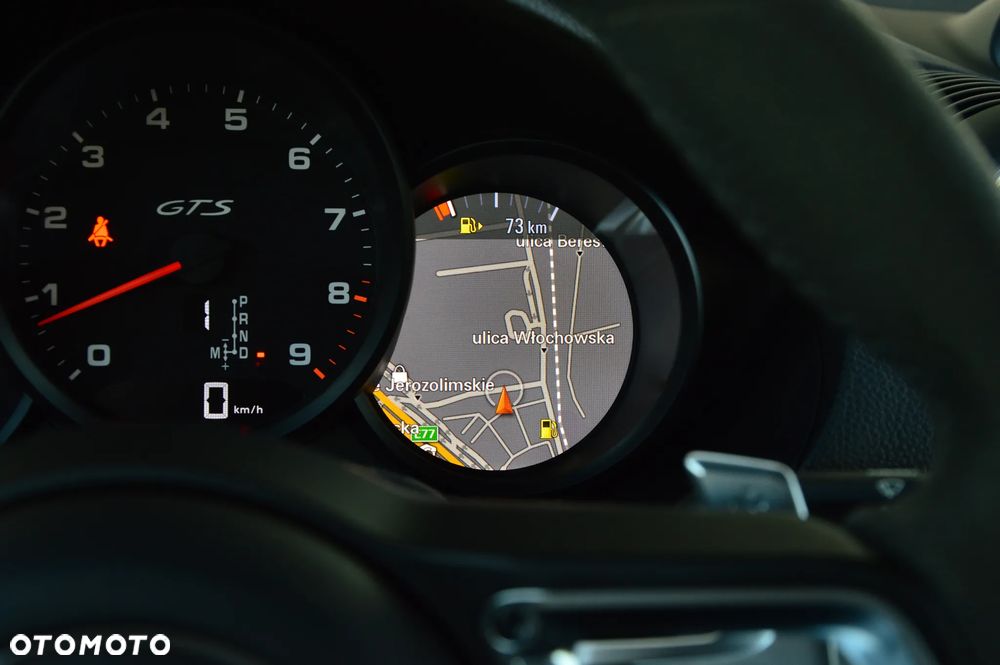 Porsche 718 Cayman - 28