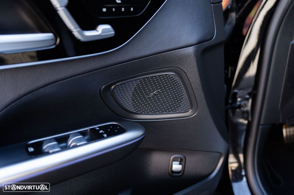 Mercedes-Benz C 220 d 9G-TRONIC AMG Line - 10